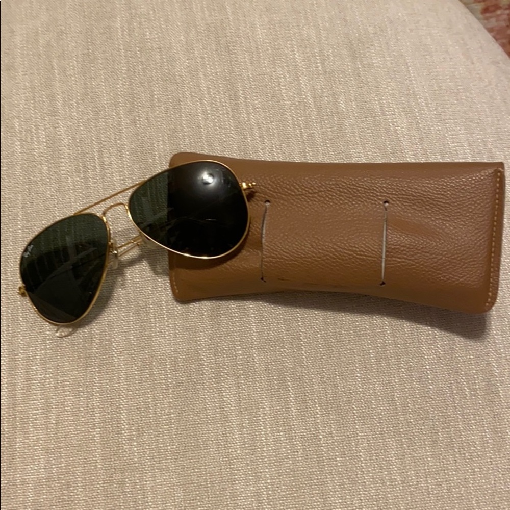 Vintage Ray Ban sunglasses - Picture 5 of 8